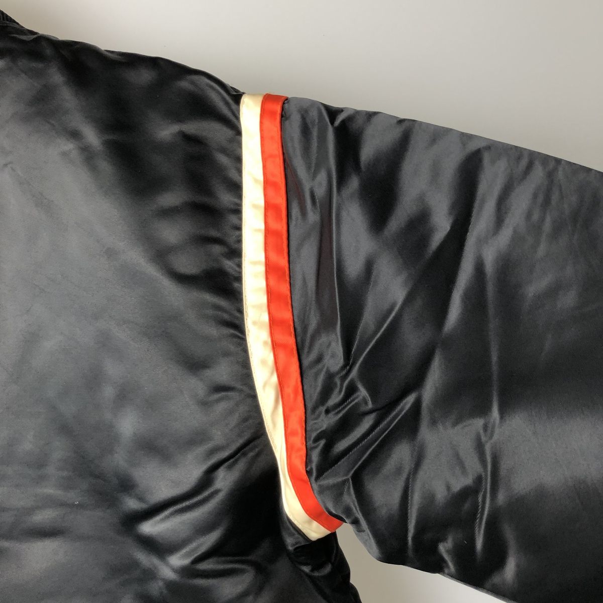 80~90年代 NHL FLYERS フライヤーズ スタジャン USA製 M 80~90年代 NHL FLYERS フライヤーズ スタジャン USA製 M