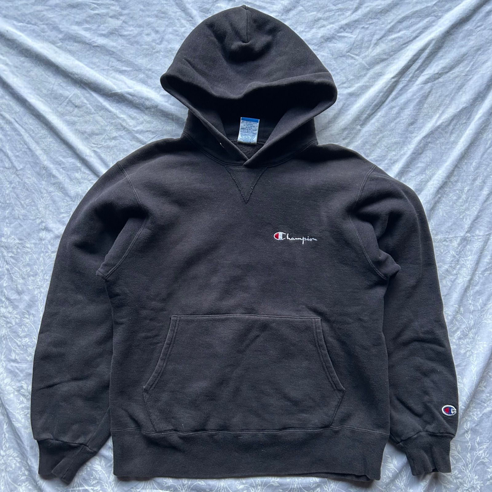 Champion チャンピオン 短丈 刺繍スクリプトロゴ パーカー ブラック M 