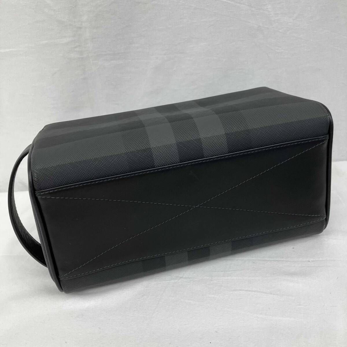 BURBERRY/バーバリー／セカンドバッグ（持ち手なしバッグ）/8064585