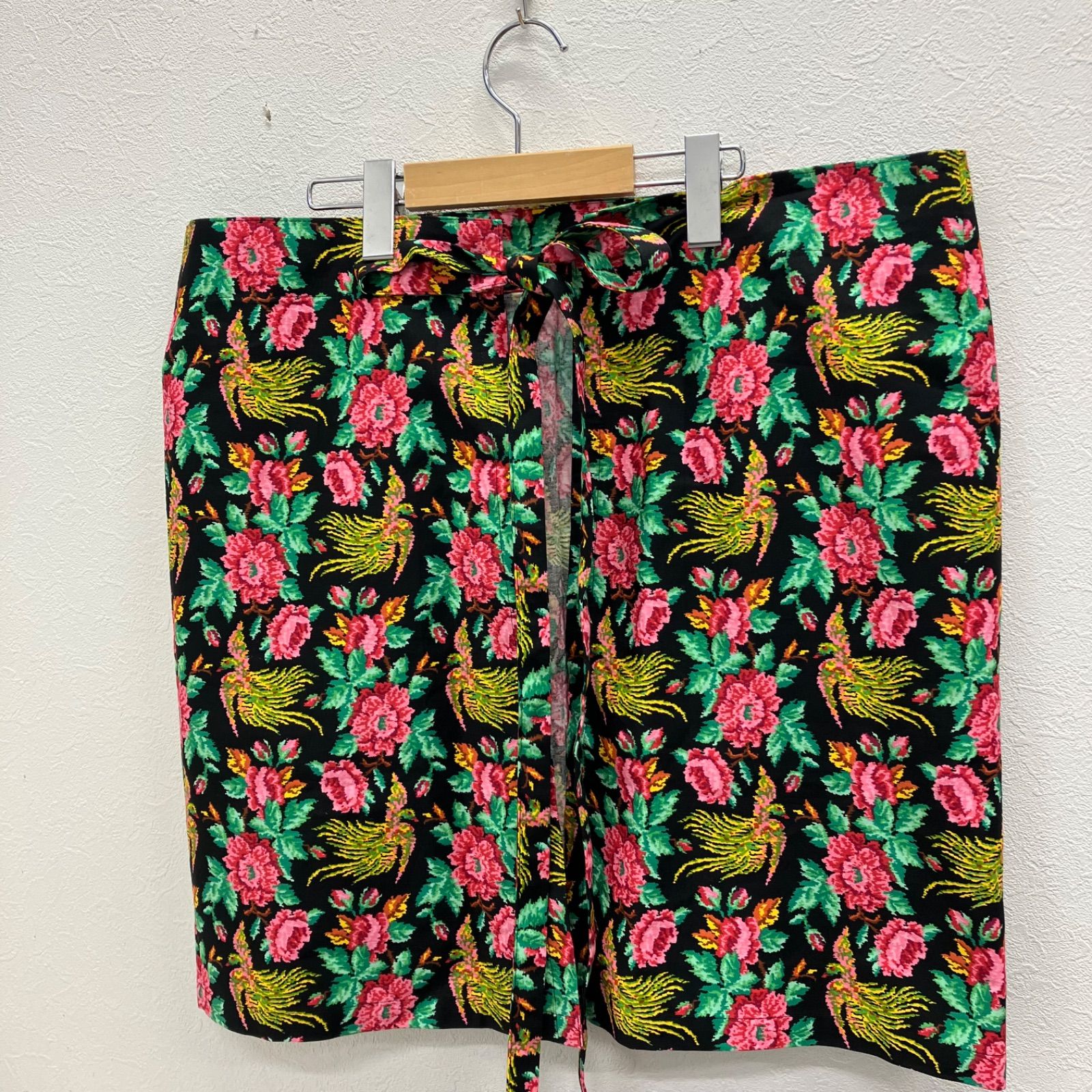 フェイラー　エプロン　鳳凰柄　花柄　FEILER　パラディス　ドレスエプロン 8298 良品 FEILER フェイラー エプロン パラディス 鳳凰 花柄 総柄