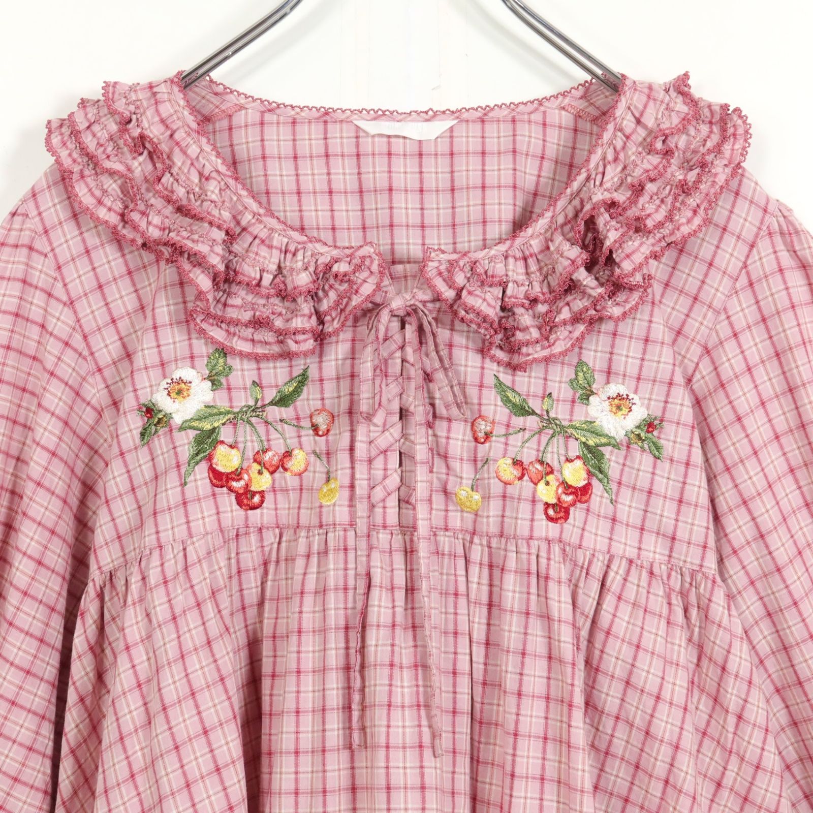 極美品】ピンクハウス☆野ばらとチェリー刺繍♪タータンチェック