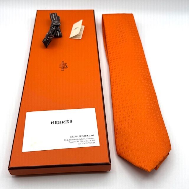 美品　エルメス　ネクタイ　ファソネ　H織　ソリッド　ジャガード　オレンジ エルメス ファソネ H ジャガード オレンジ 総柄 ネクタイ 01-15-14