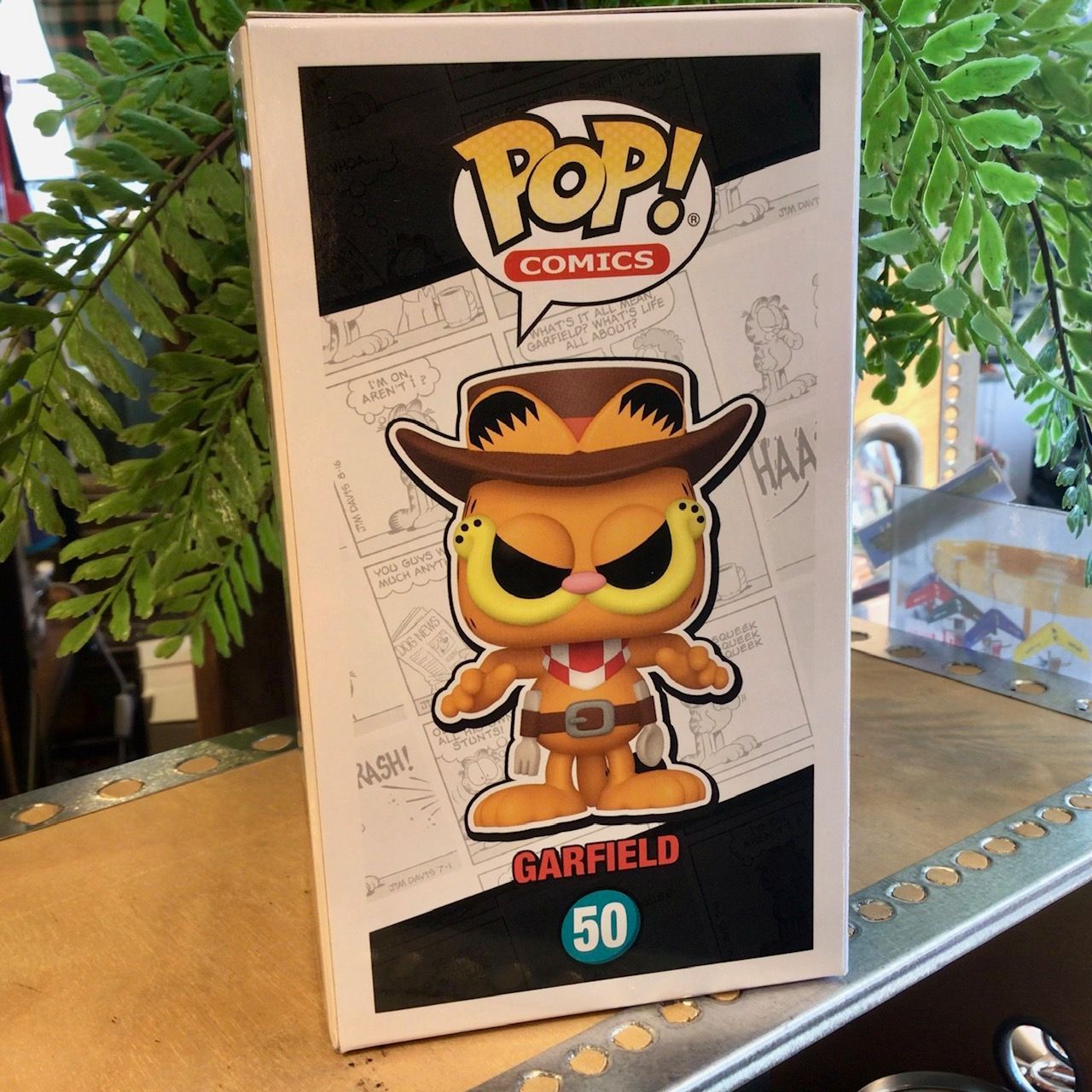 ガーフィールド　置き物　オブジェ！　メルカリ市特価！ 新品 ガーフィールド 特大 インテリア サイドテーブル 置物 - メルカリ