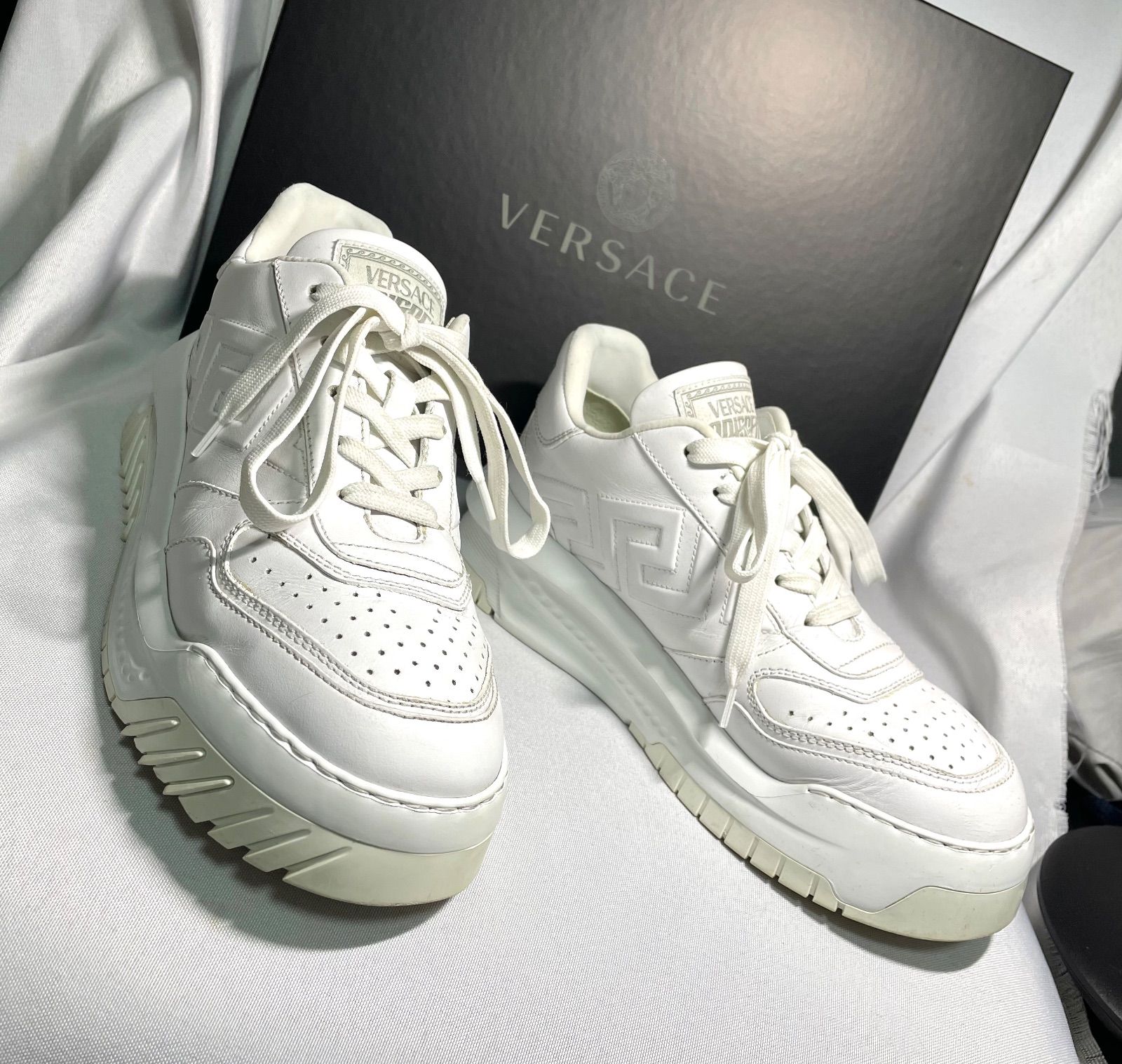 希少 VERSACE ヴェルサーチ オディッセア ブランドロゴ＆グレカ 