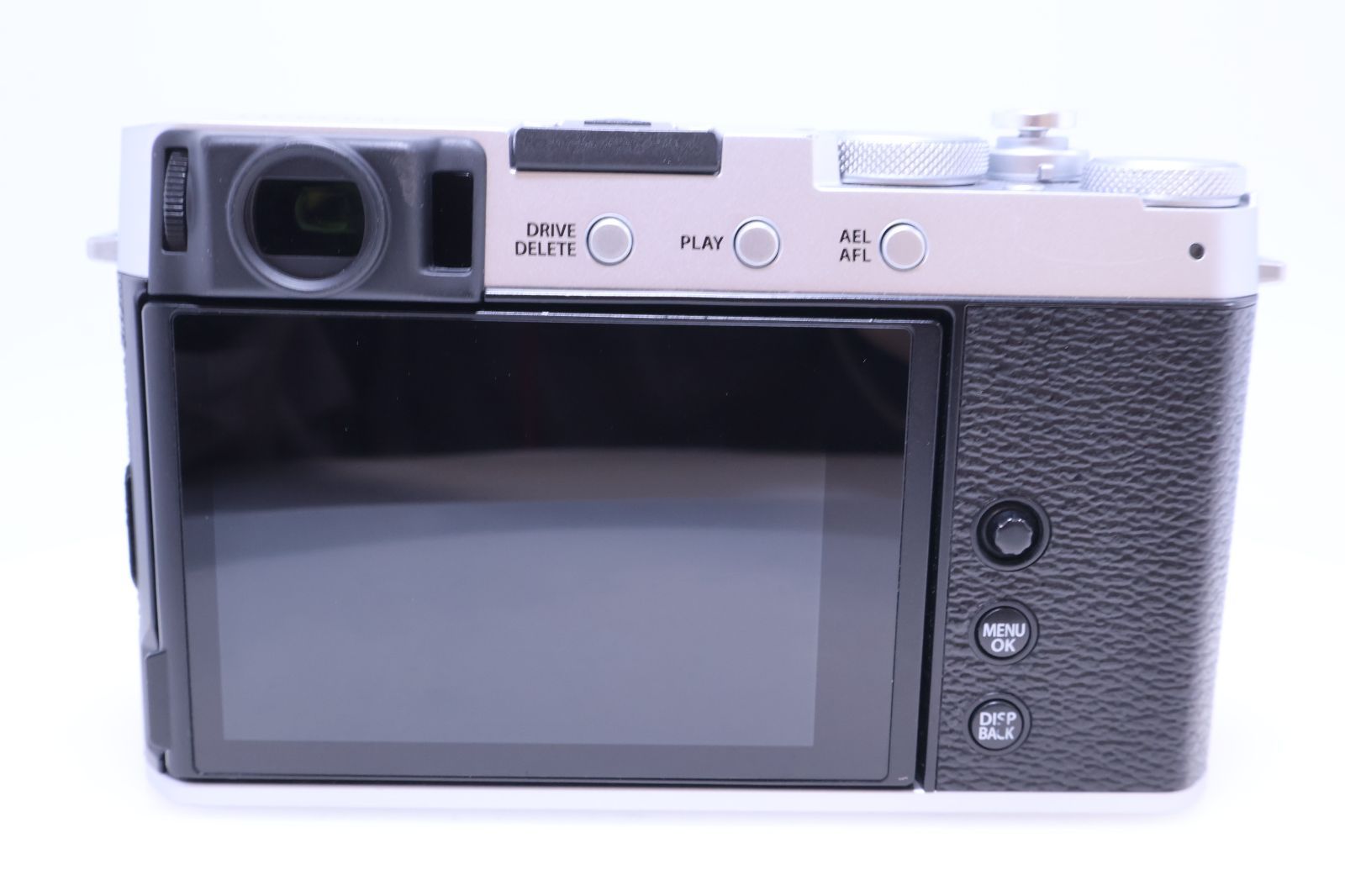 1,589回 極美品】FUJIFILM X-E4 ボディ シルバー F X-E4-S ミラーレス