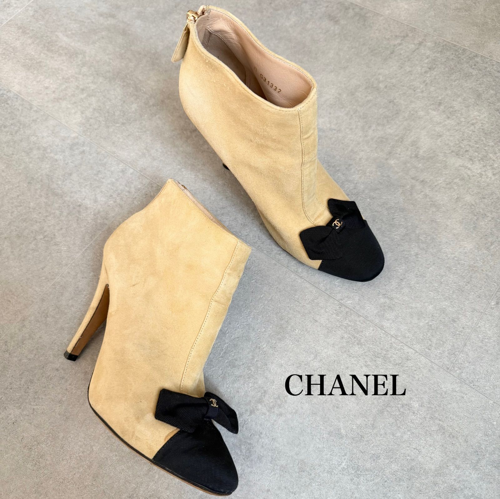 CHANEL シャネル リボン ココマーク ショートブーツ スエード ベージュ