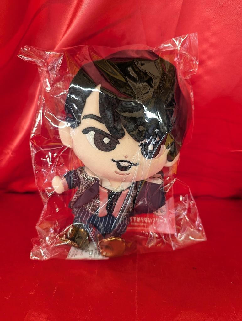 SnowMan 25年Snow World 宮舘涼太 BIGぬいぐるみ - メルカリ