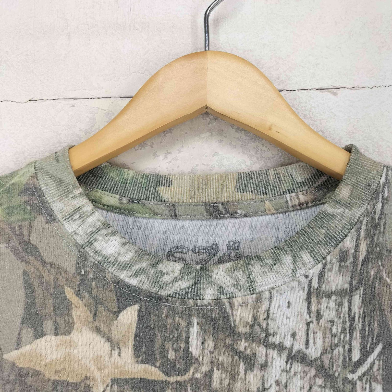 ユーズドフルギ USED古着 リアルツリー柄ツアーTシャツ street メンズ