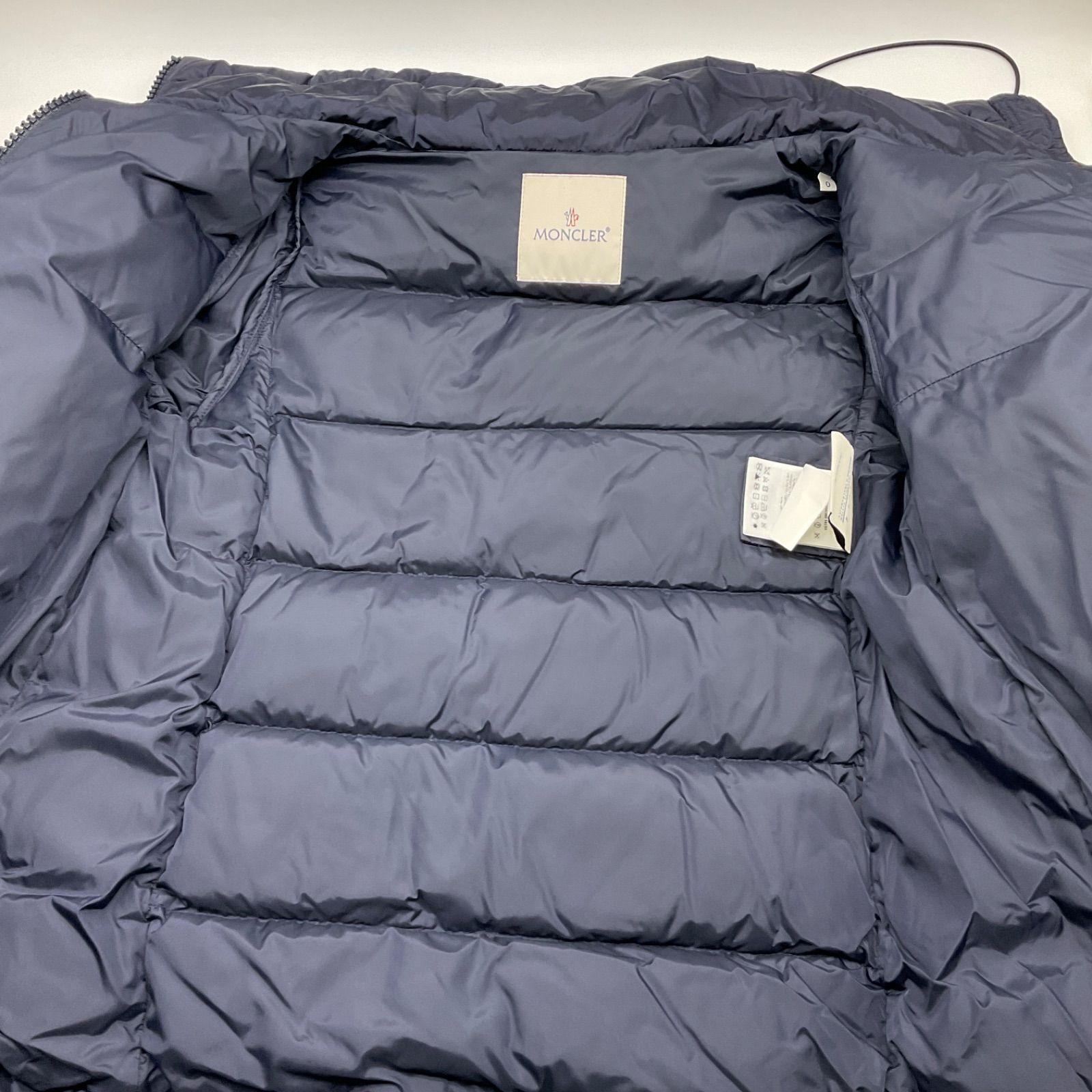 MONCLER モンクレール VIBURNUM ダウンジャケット ダウンコート