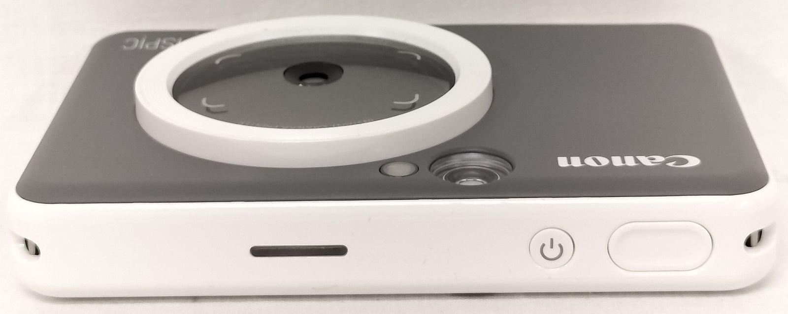 キャノン　カメラミニフォトプリンター　iNSPiC　CV-223-MCH キヤノン、手軽にシールプリントを楽しめる「iNSPiC ZV-223」「iNSPiC