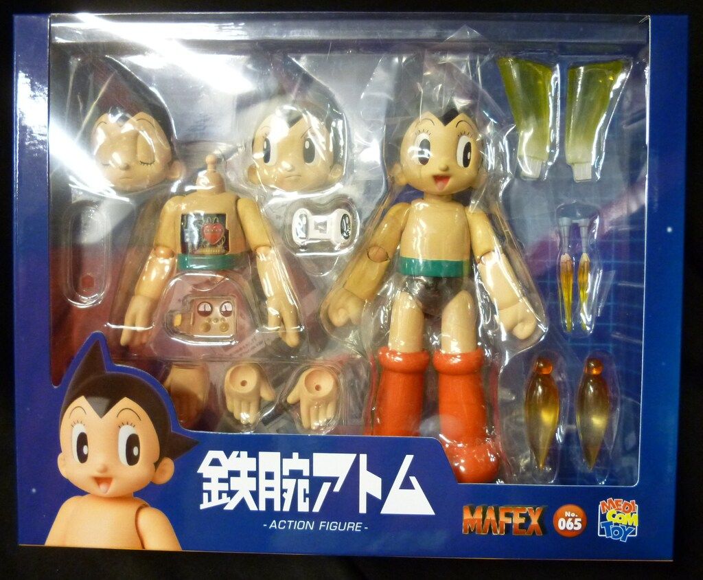 メディコム・トイ MAFEX No.065 鉄腕アトム 単行本初出版 Amazon.co.jp