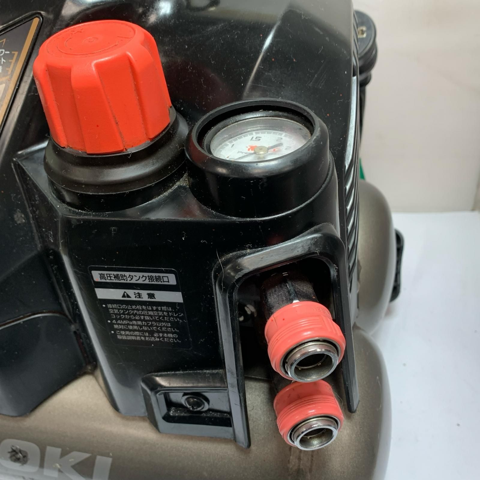 ♭♭HiKOKI ハイコーキ エアコンプレッサー さわモデル ブラック