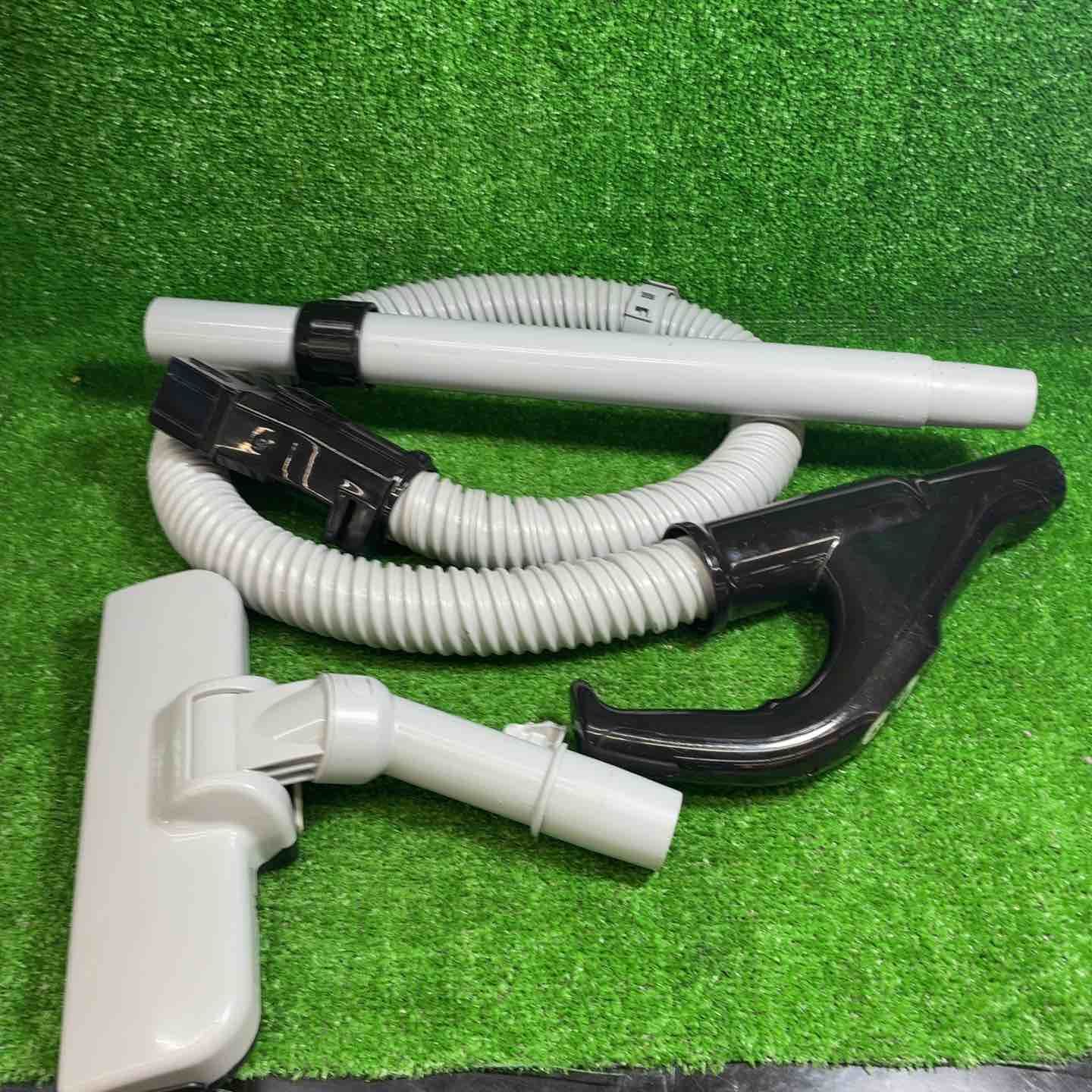 マキタ(makita) コードレスサイクロン掃除機 CL500DZ【藤沢店】 - メルカリ