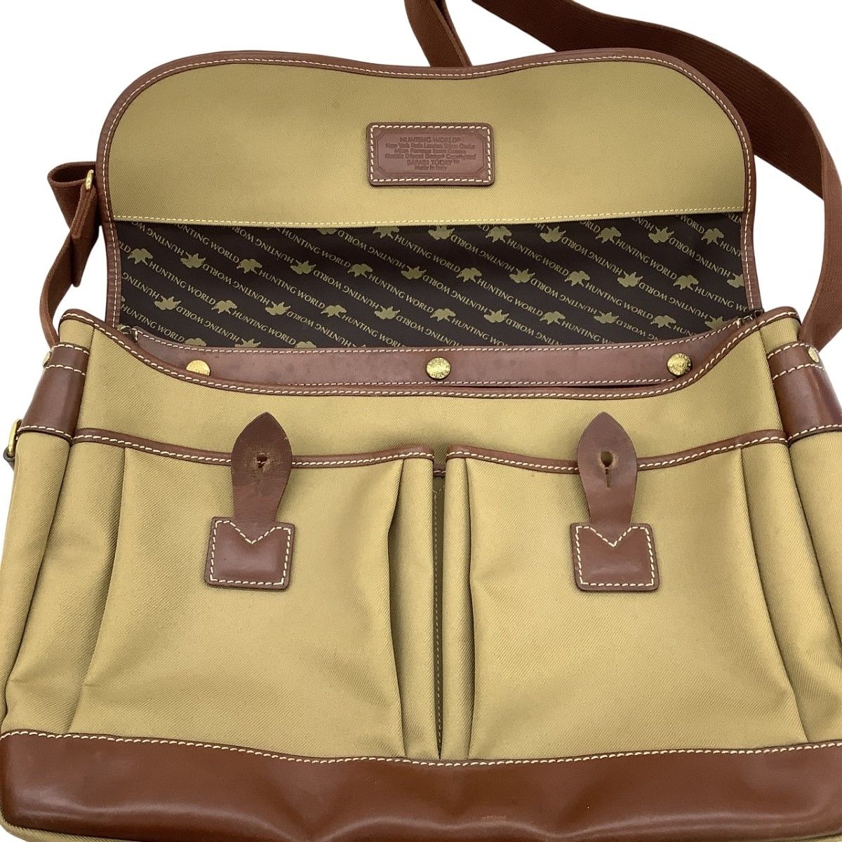 HUNTING WORLD ハンティングワールド メッセンジャーバッグ カーキ