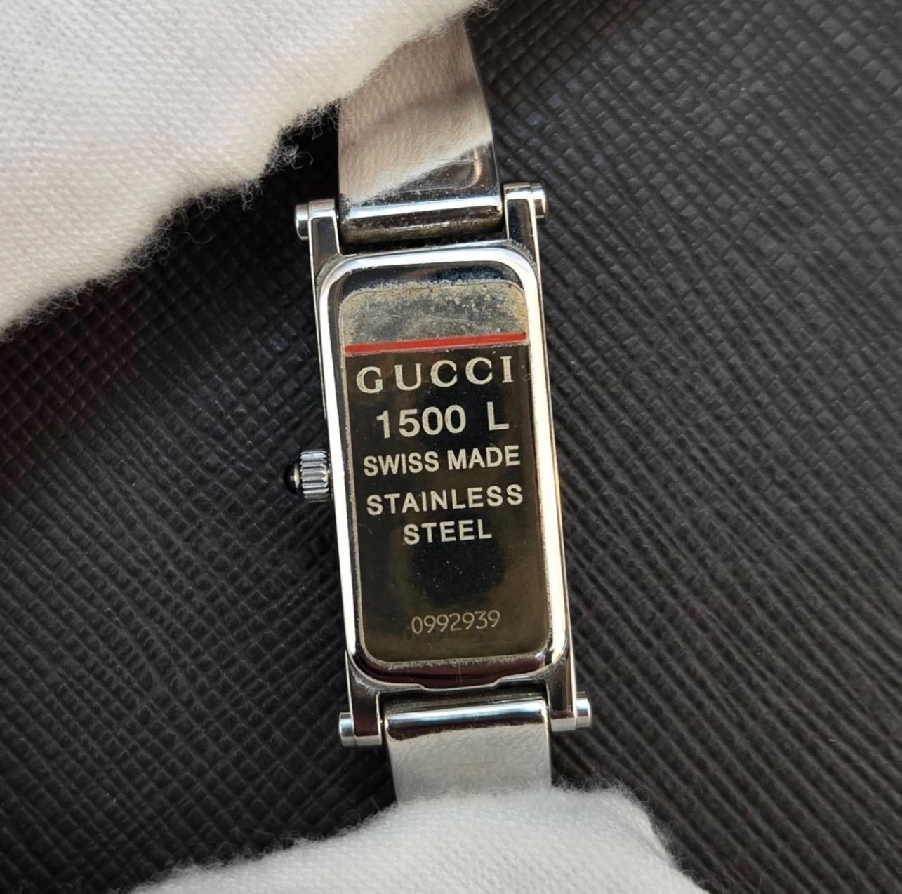 ☆GUCCI グッチ レディース クォーツ バングルウォッチ 1500L 電池式