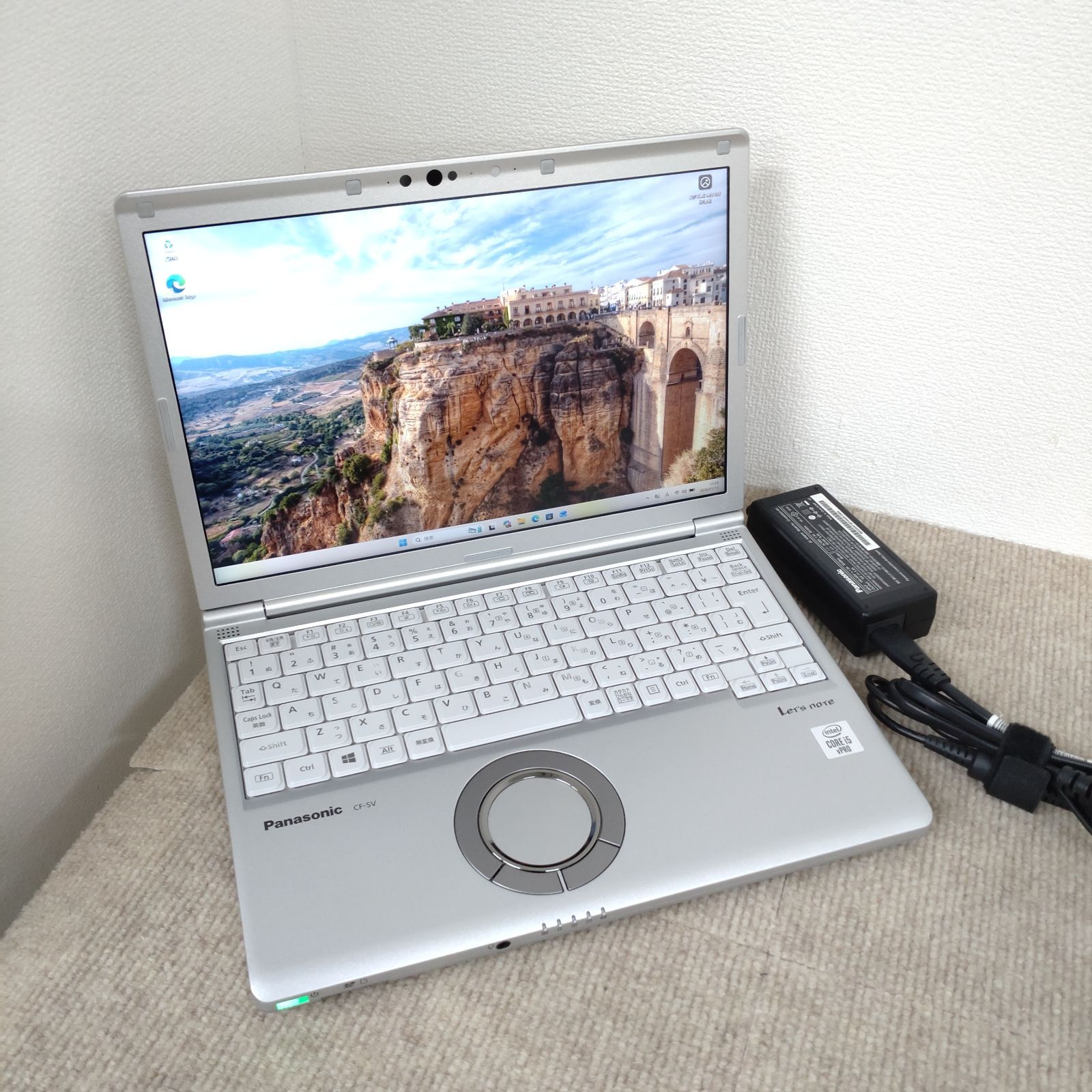 送料無料】Panasonic CF-SV9 / I5-10310U / 16GBメモリ / SSD256GB
