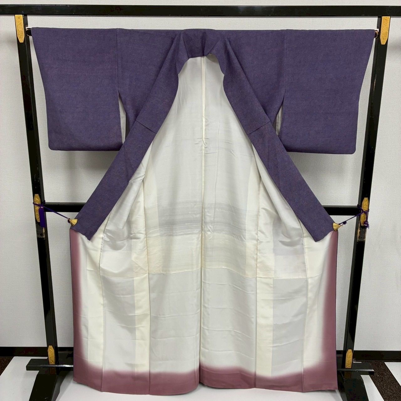 江戸小紋 鮫小紋 裄66 紋無し 色無地 正絹 着物 MK-2939 - メルカリ