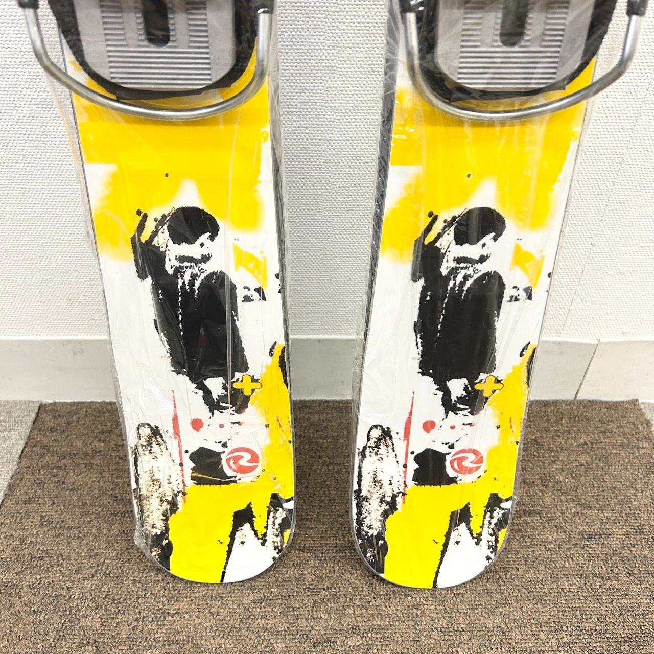 未使用】 ROSSIGNOL SCRATCH X ロシニョール スクラッチX ショート
