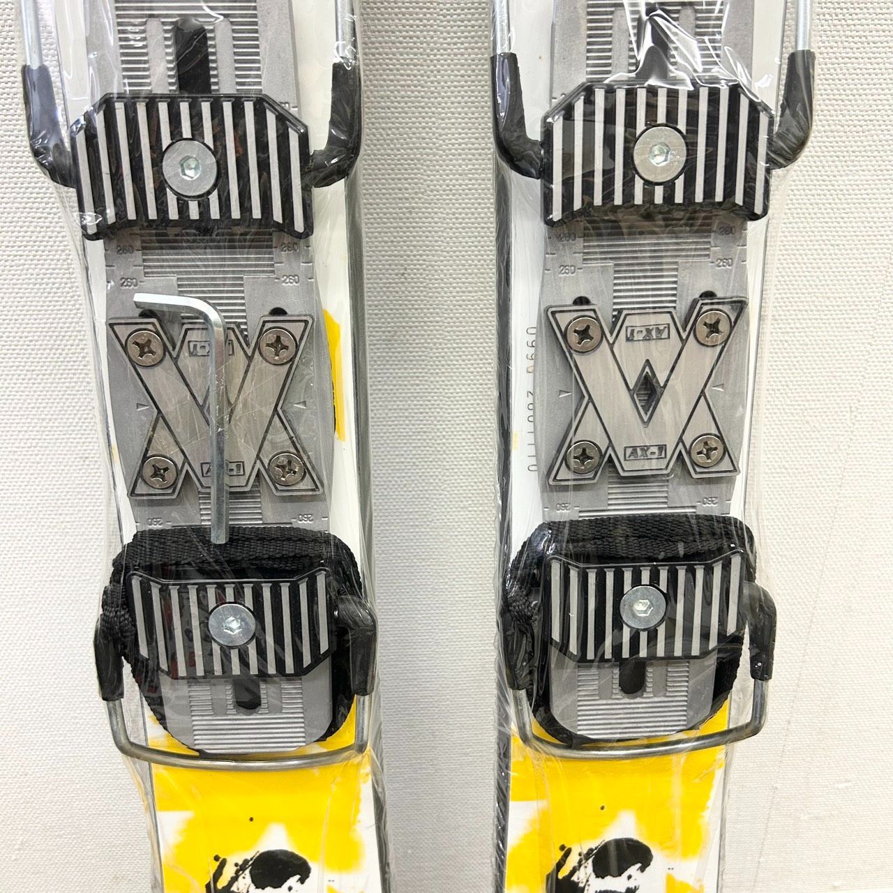 未使用】 ROSSIGNOL SCRATCH X ロシニョール スクラッチX ショート