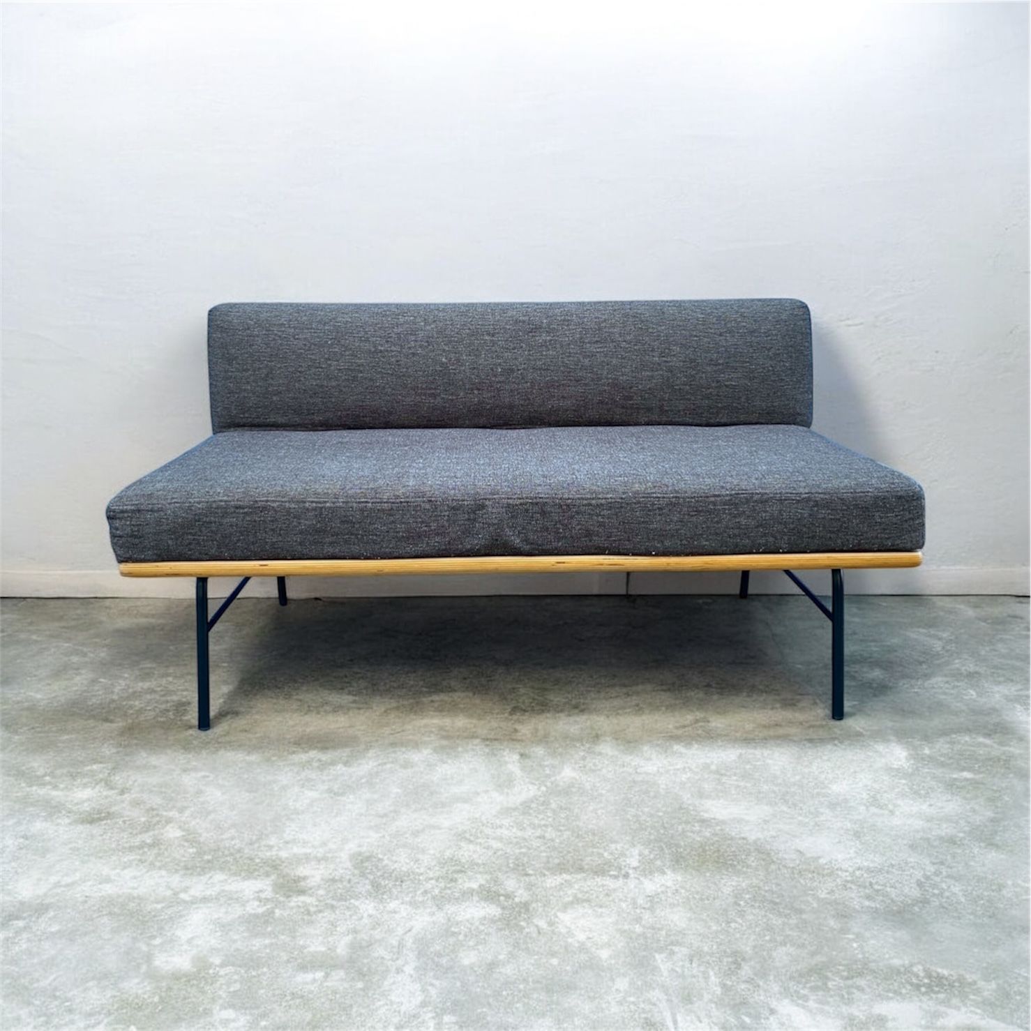 □美品 unico ウニコ FUNEAT アームレス ベンチ 2人掛け ソファ