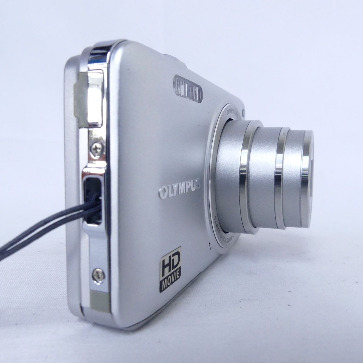 【激レア未使用品】OLYMPUS VG-140 シルバー デジカメ 激レア未使用品】OLYMPUS VG-140 シルバー デジカメ 激レア未使用品