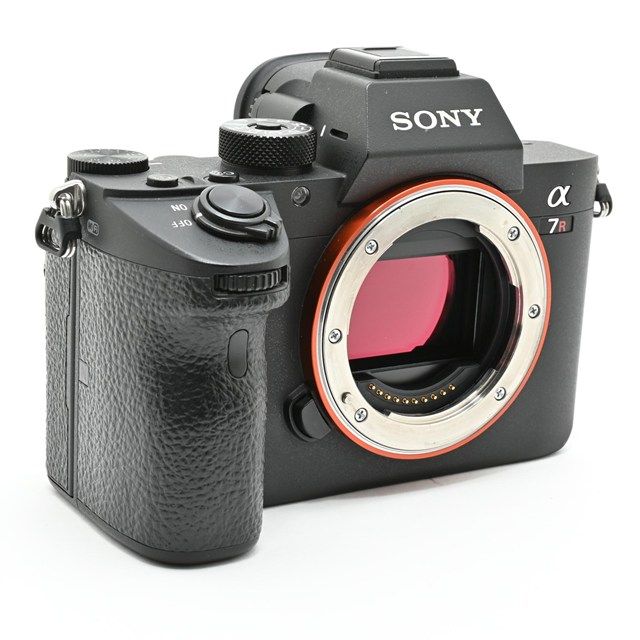 良品＞ SONY α7R III ボディ ILCE-7RM3｜有効約4240万画素フルサイズ