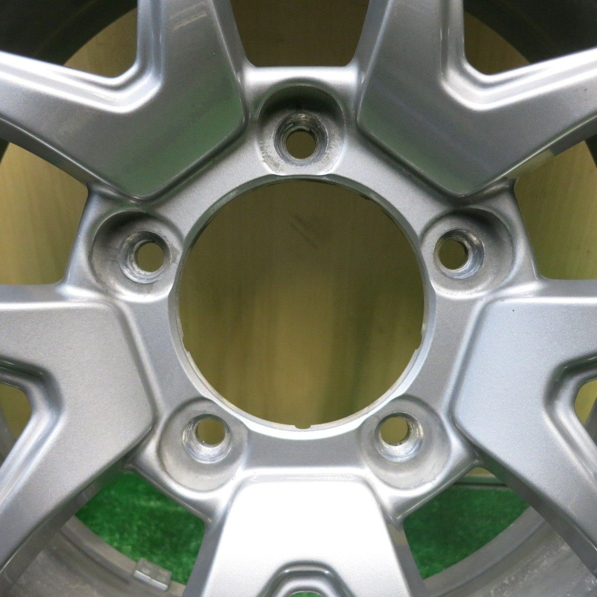 キレイ！22年☆スズキ JB64 ジムニー 純正 175/80R16 スタッドレス