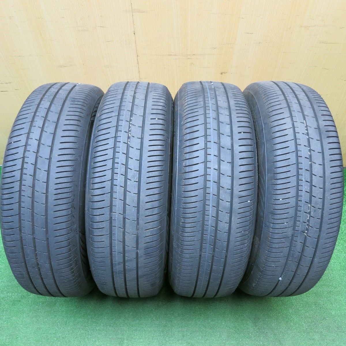 新車外し！25年☆日産 C28 セレナ 純正 205/65R16 ダンロップ 