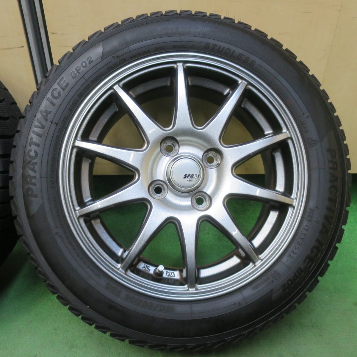 バリ溝！22年！キレイ！9分☆スタッドレス 165/65R14 プラクティバ 