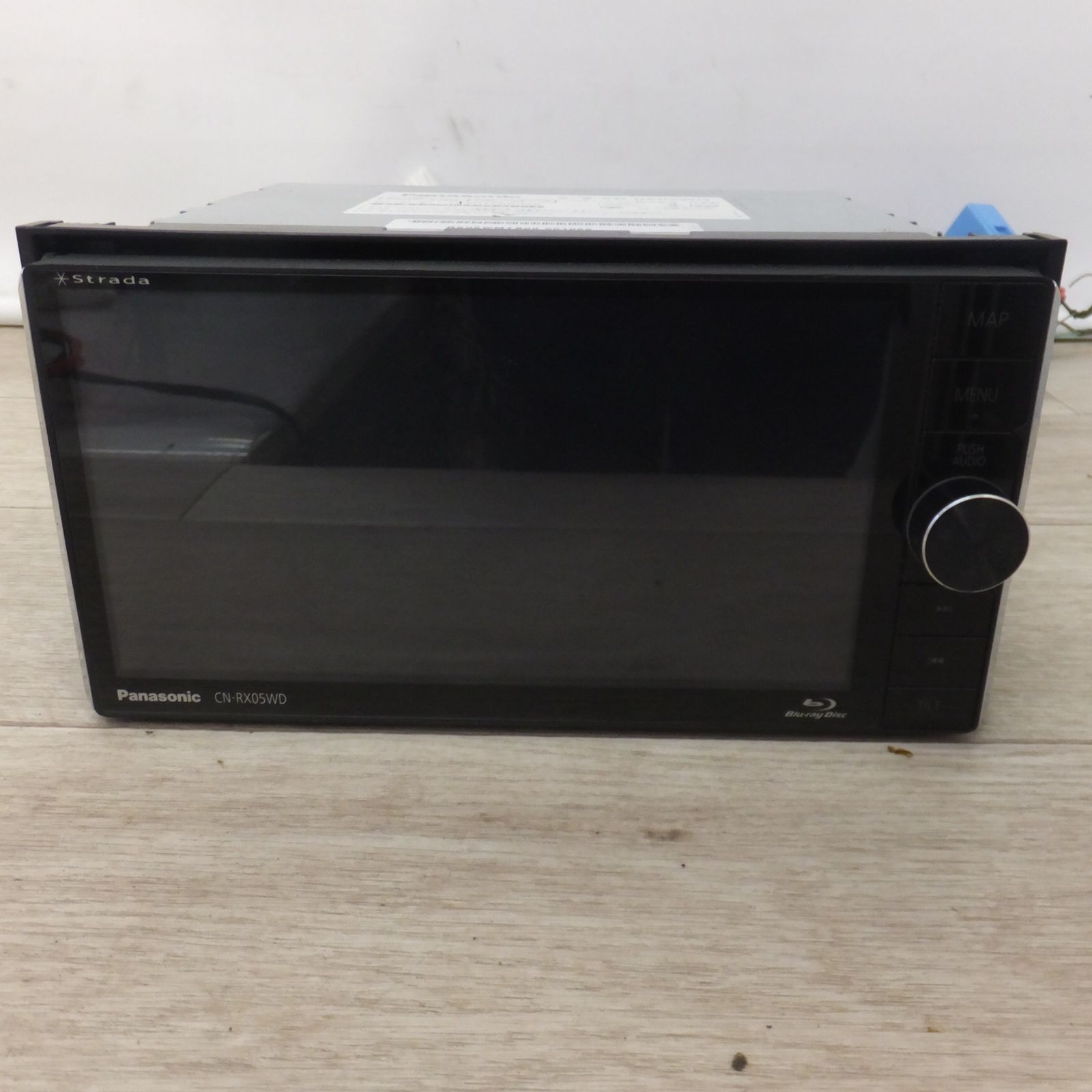 送料無料] ☆パナソニック Panasonic SDカーナビステーション Strada 