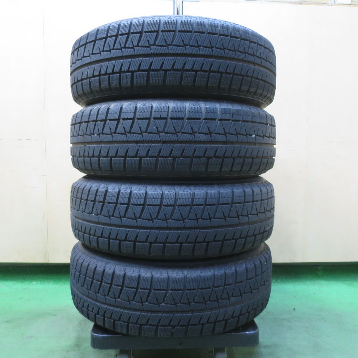 バリ溝！23年！ほぼ10分☆スタッドレス 195/65R15 ブリヂストン アイス