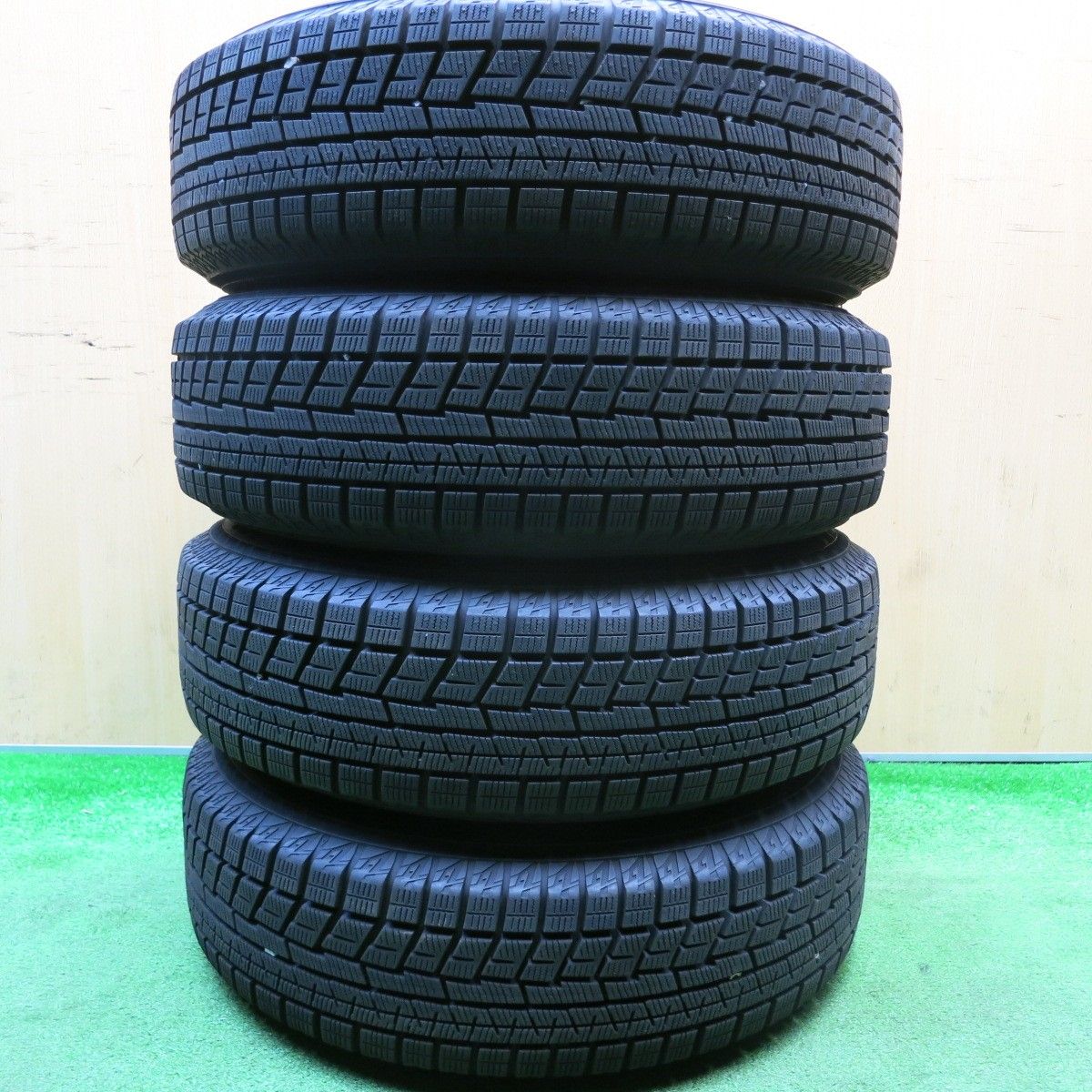 超バリ溝！22年！キレイ！ほぼ10分☆スタッドレス 165/70R14 ヨコハマ 