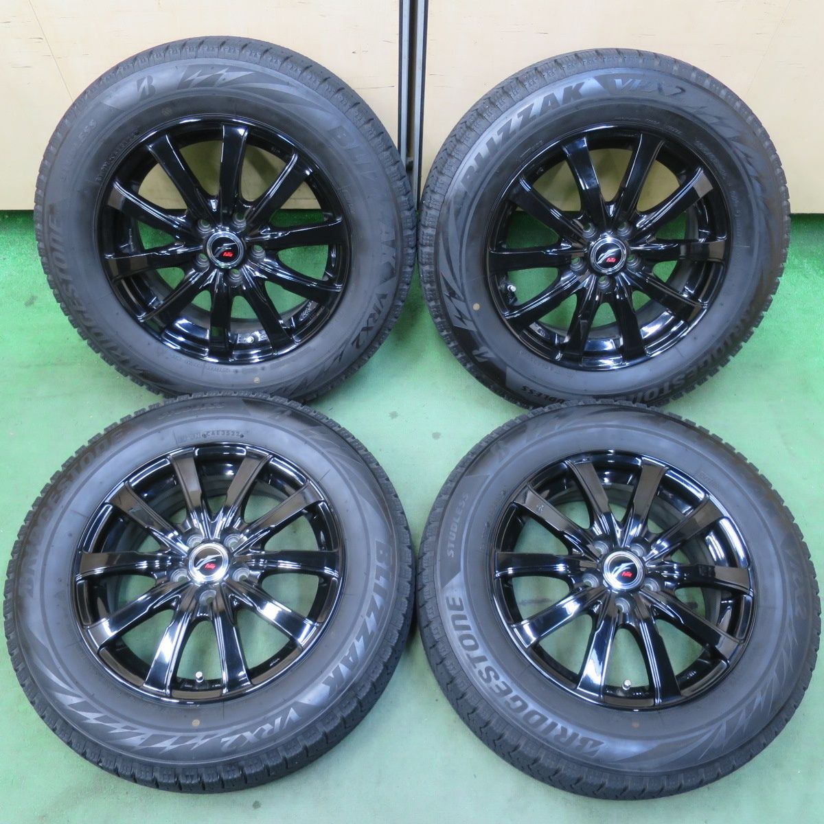 キレイ！22年☆プリウス 等 195/65R15 スタッドレス ブリヂストン 