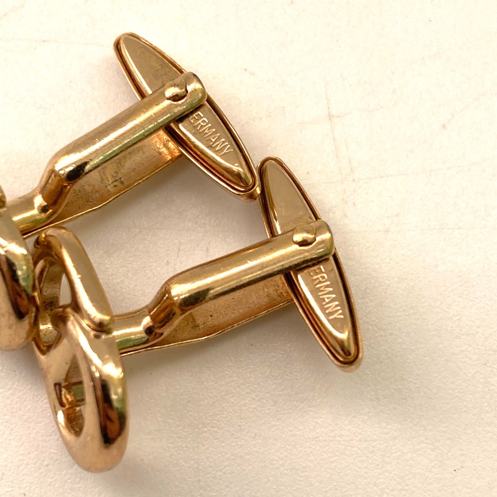 Christian Dior】クリスチャンディオール カフス ゴールドカラー