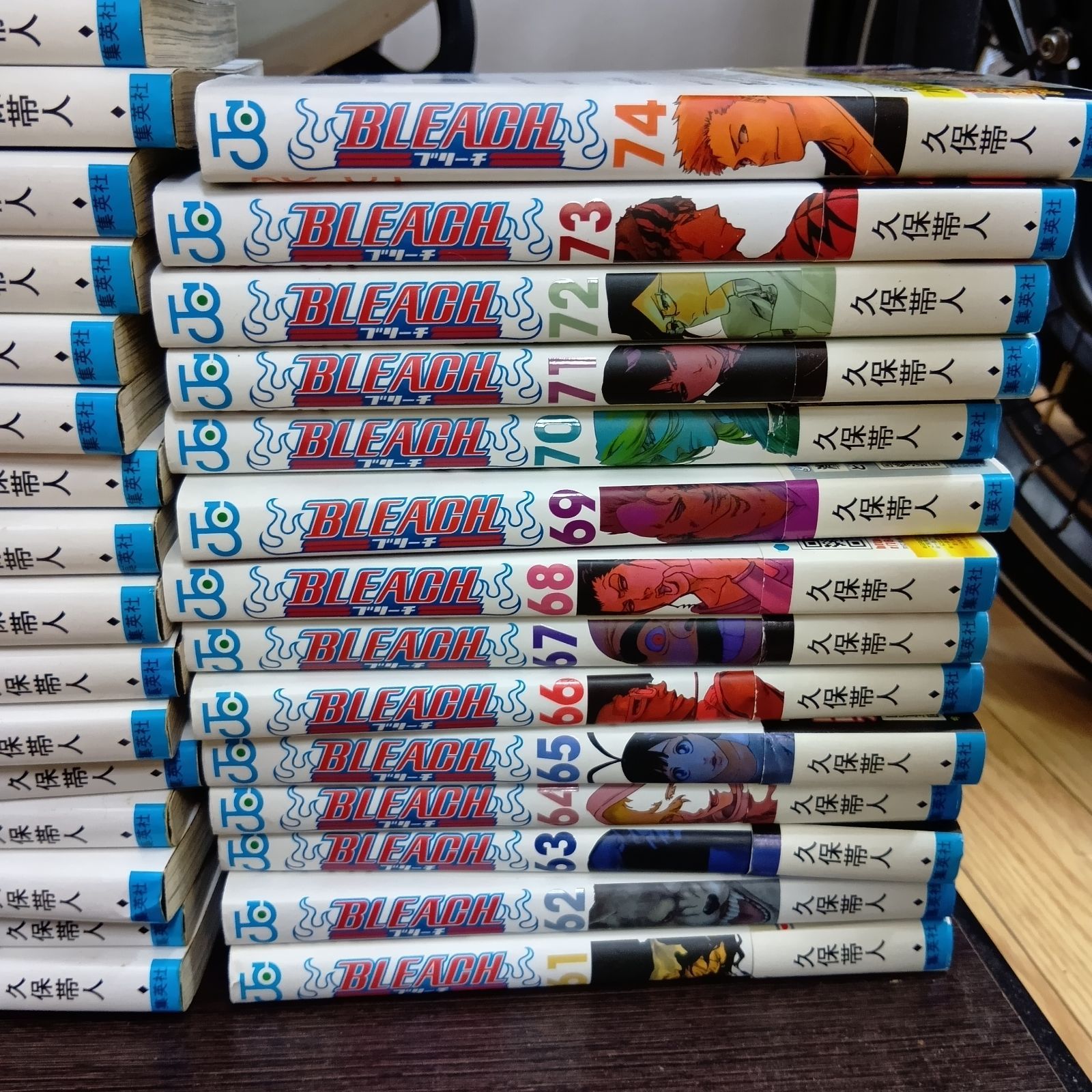 BLEACH 全74巻セット 久保帯人 - メルカリ