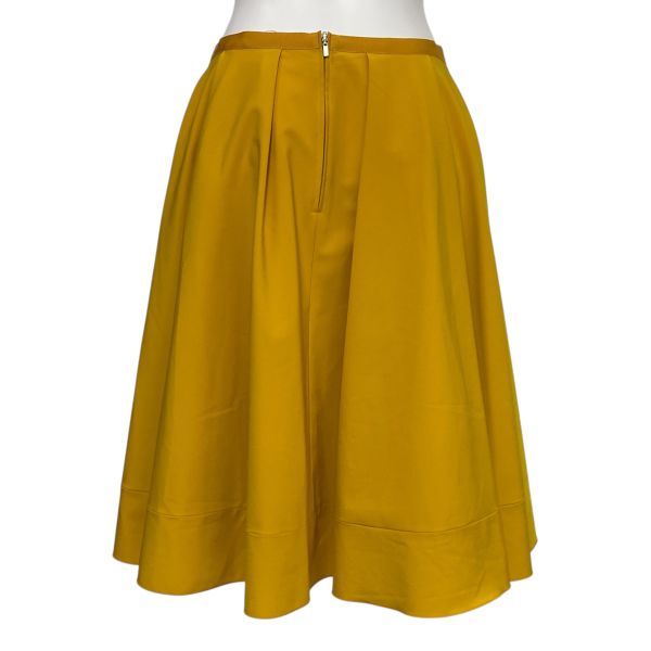 ◇ フォクシーニューヨーク FOXEY NEW YORK フレアスカート 膝丈 A