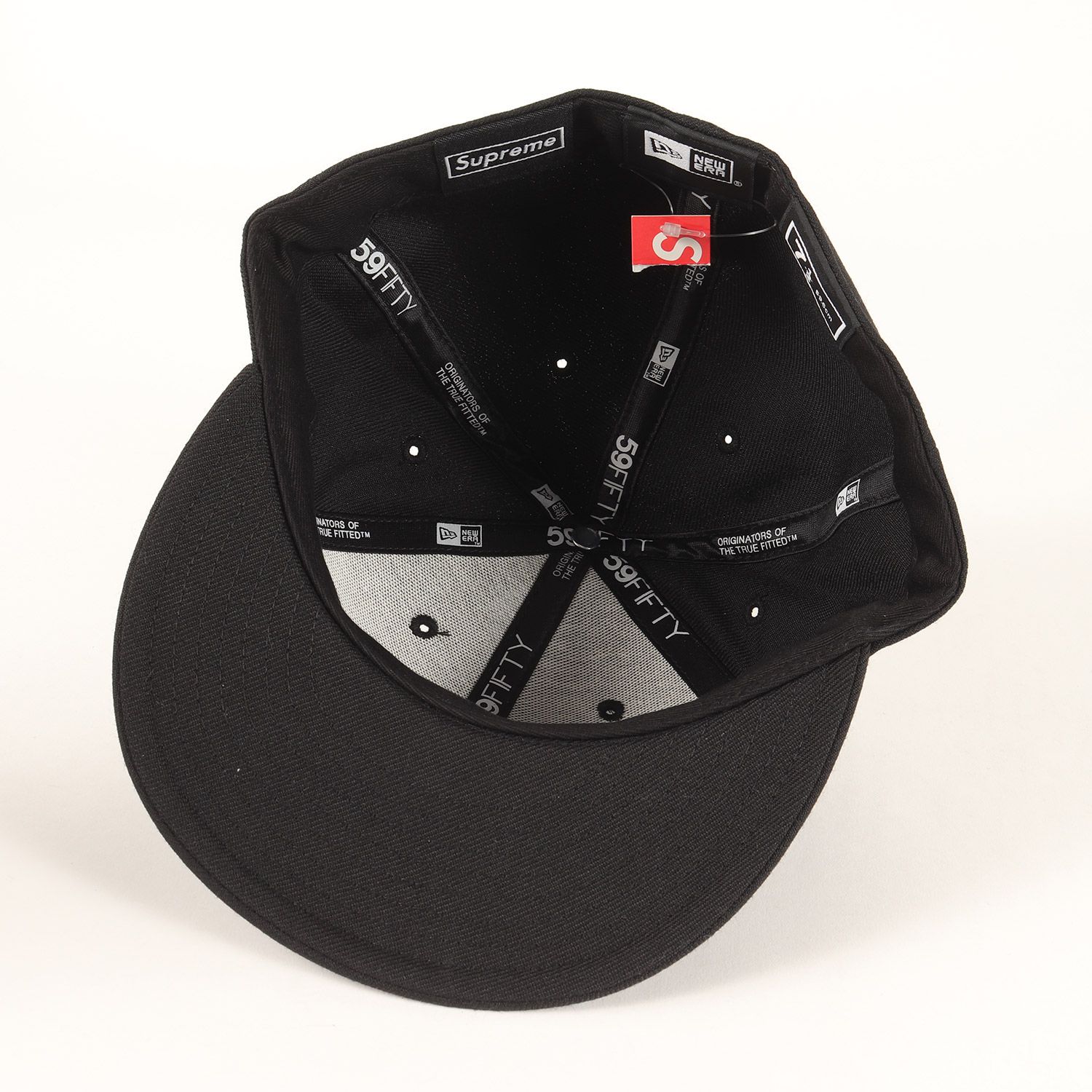 新品】Supreme シュプリーム キャップ ブラック 黒 サイズ:7 1/2(59.6