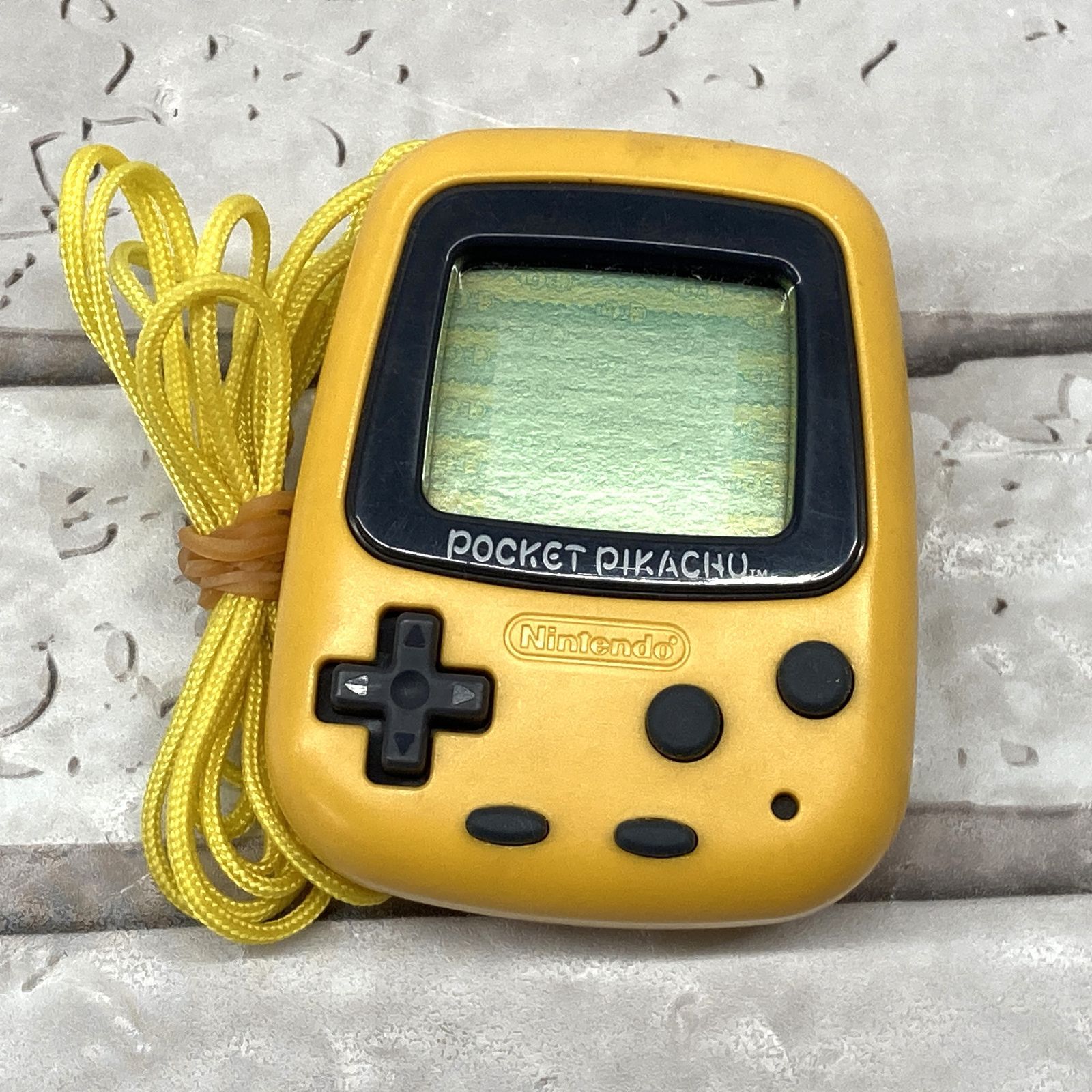 Nintendo POCKET PIKACHU ポケットピカチュウ 万歩計 通電のみチェック