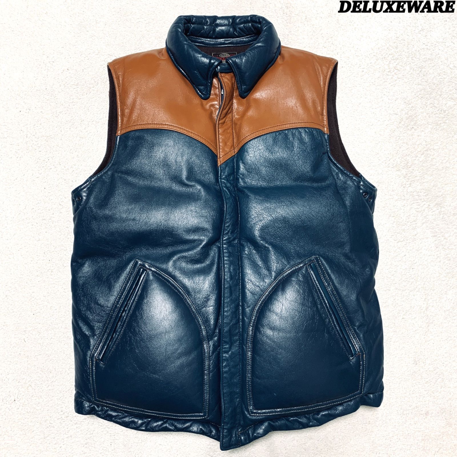 DELUXEWARE レザーダウンベスト 牛革 襟付き ウエスタンヨーク Mサイズ