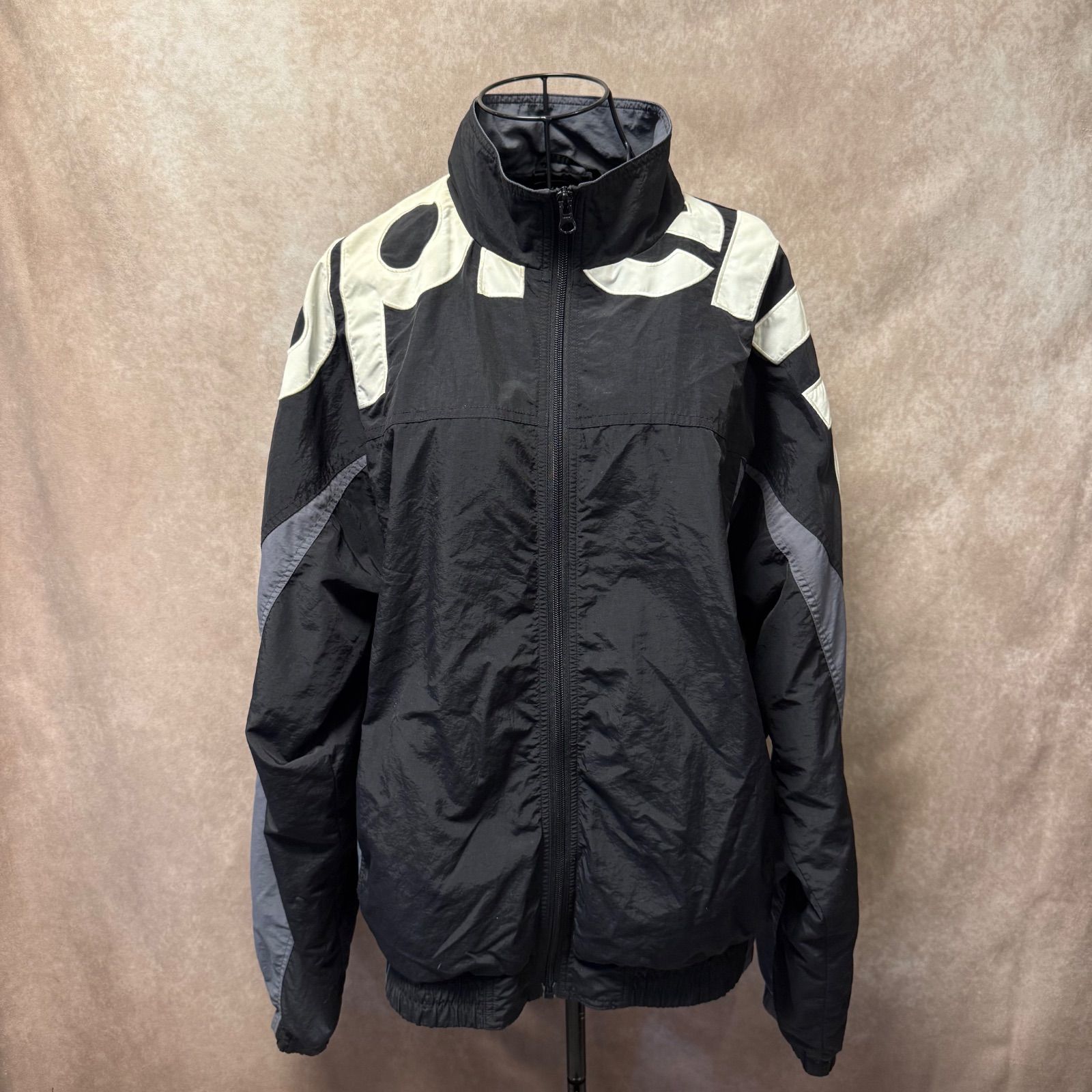 Supreme ナイロンジャケット L ビッグロゴ ブラック グレー