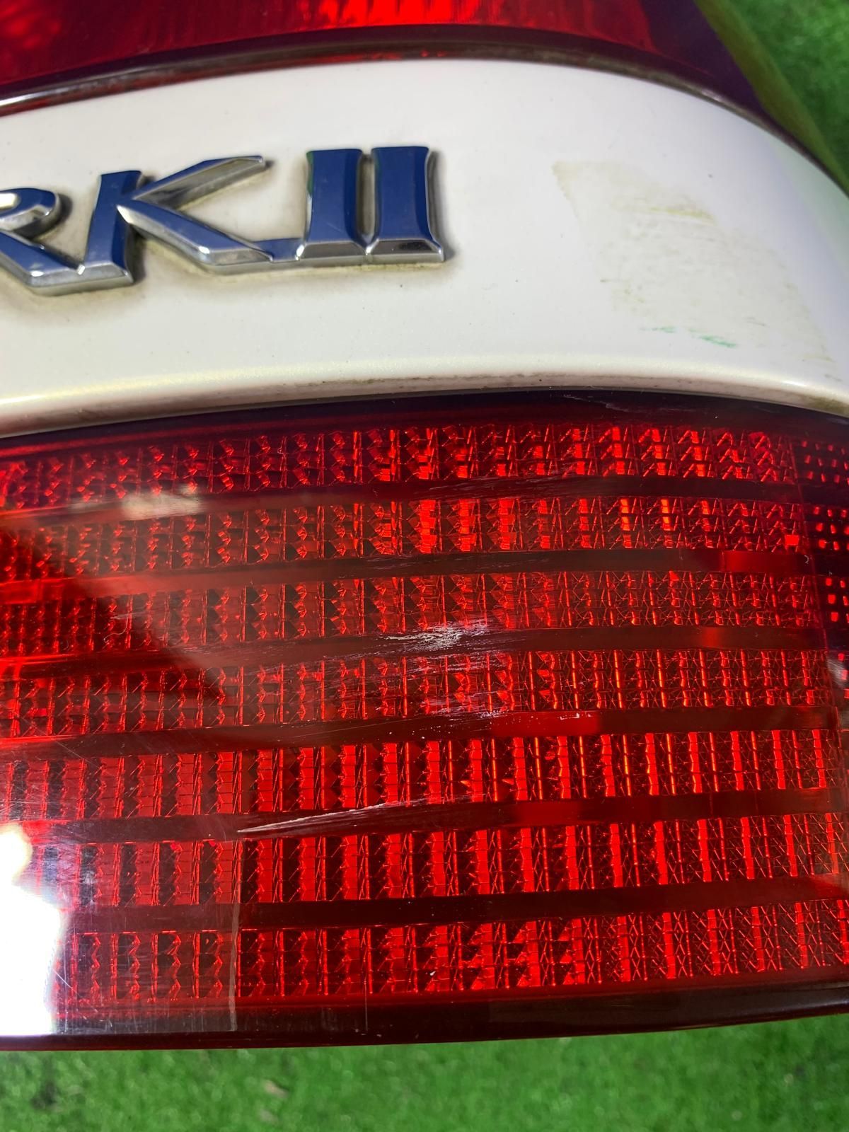 ZT-7446] 純正トヨタ マークII グランデ JZX110 H12年 バックライト
