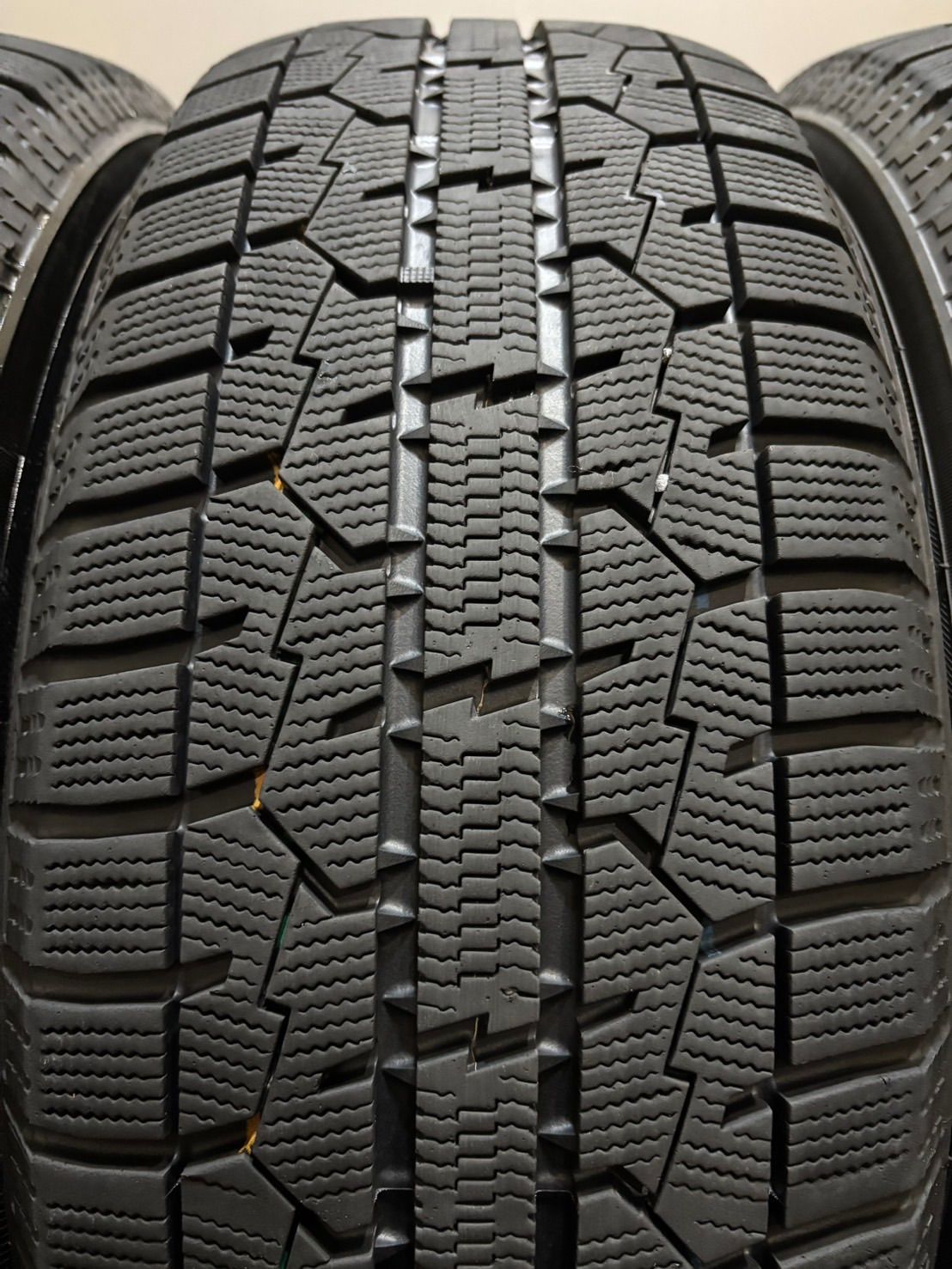 ☆205/60R16 TOYO/GARIT GIZ 22年製 スタッドレス 4本 ノア ヴォクシー