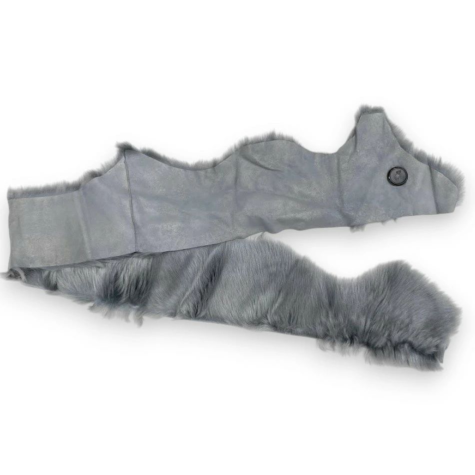カールドノヒュー 英国製 羊革 ムートンファー マフラー シュラッグ 定