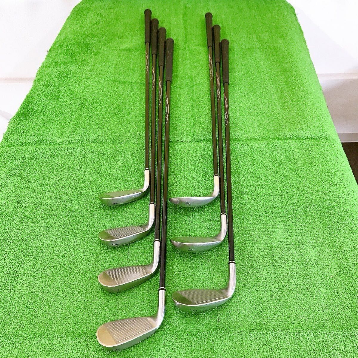 ツ82☆ゼクシオ6 7本レディースアイアンセット MP600L XXIO6代目L ツ82