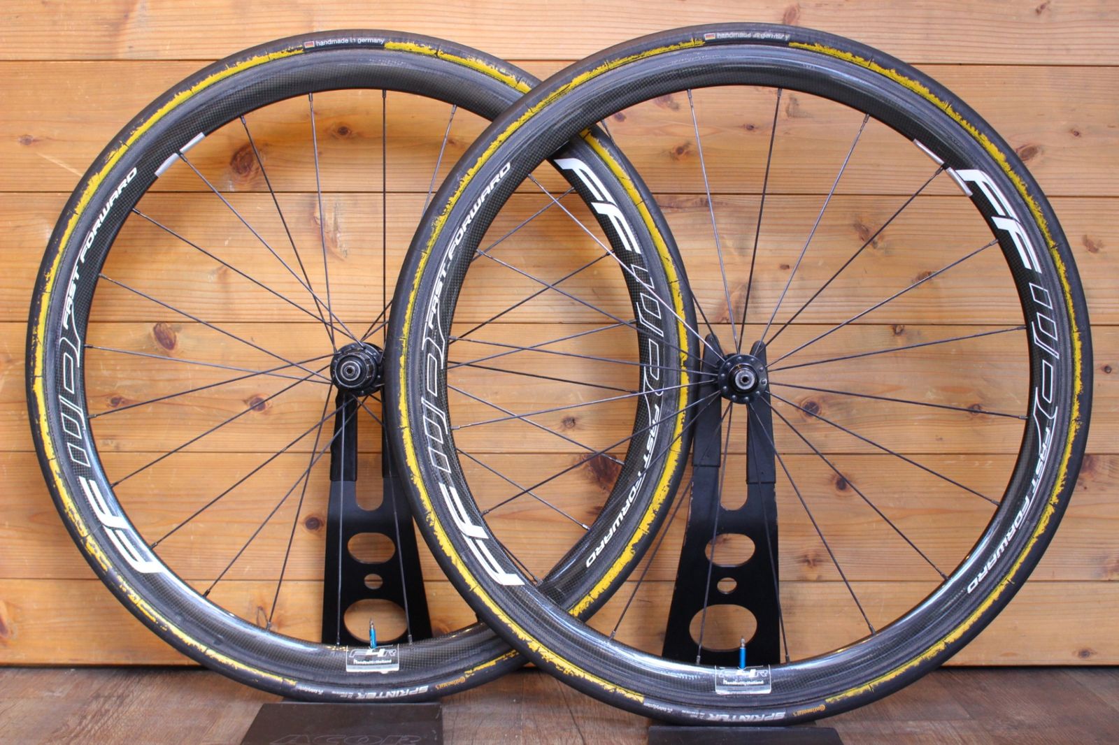 FFWD F4R カーボンホイール前後セットチューブラータイヤ付き 訳あり】FFWD F4R カーボン チューブラー ホイールセット シマノ 11