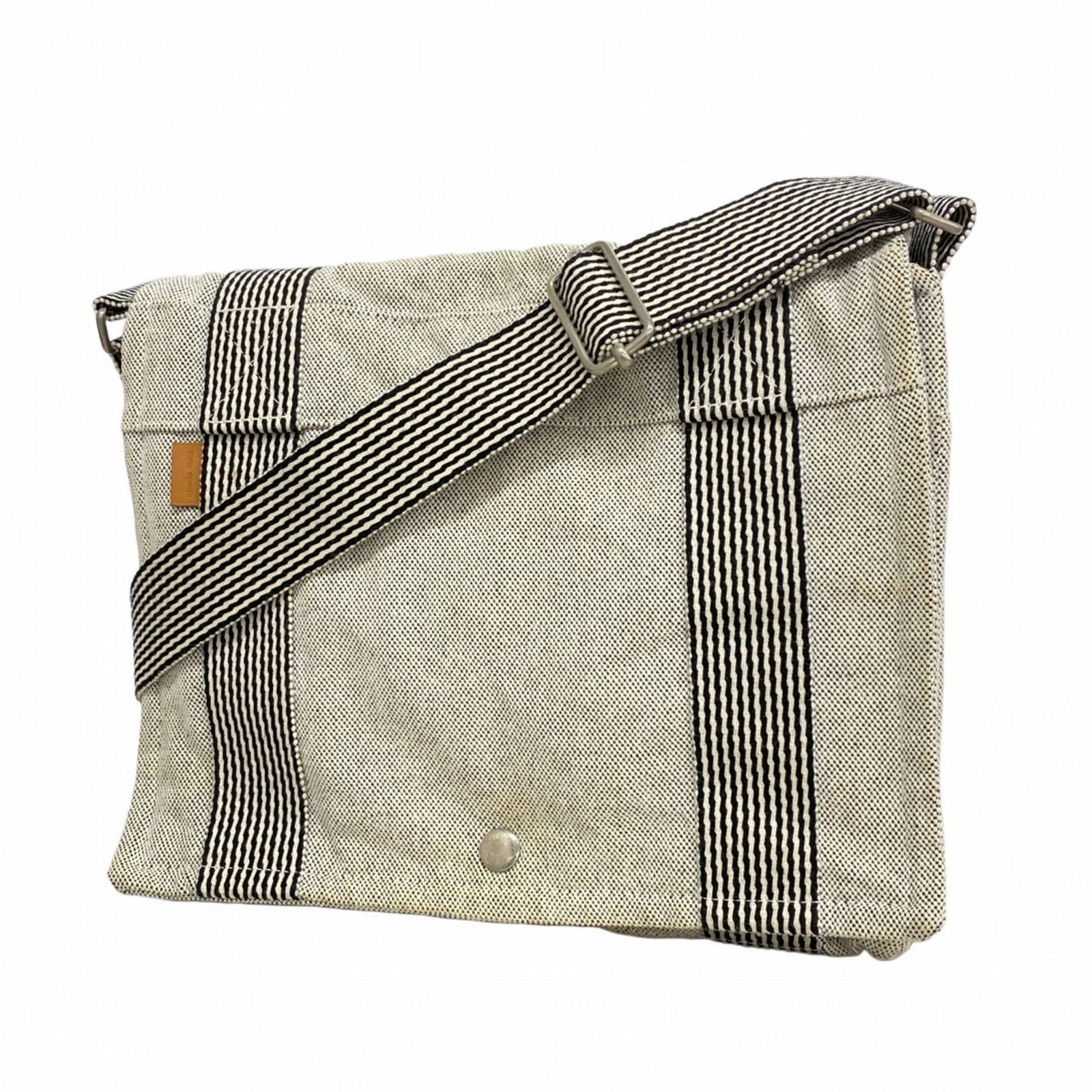 エルメス(Hermes) エルメス ショルダーバッグ ニューフールトゥ バサス