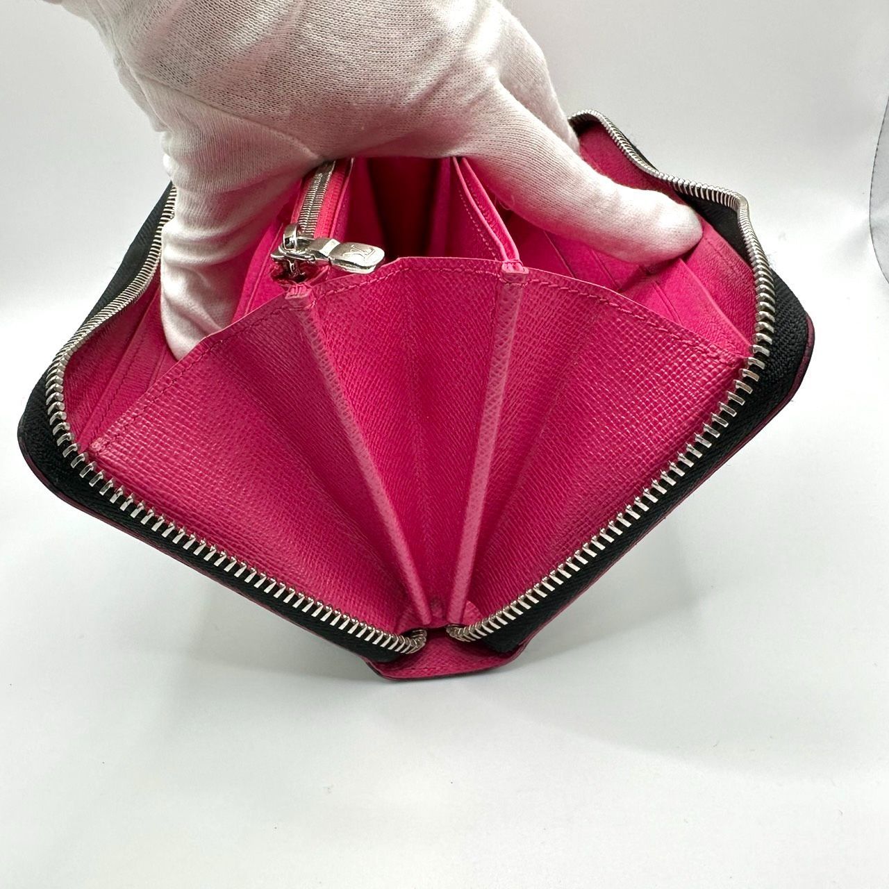 返品OK】LOUIS VUITTON ルイヴィトン エピ ジッピーウォレット M64838