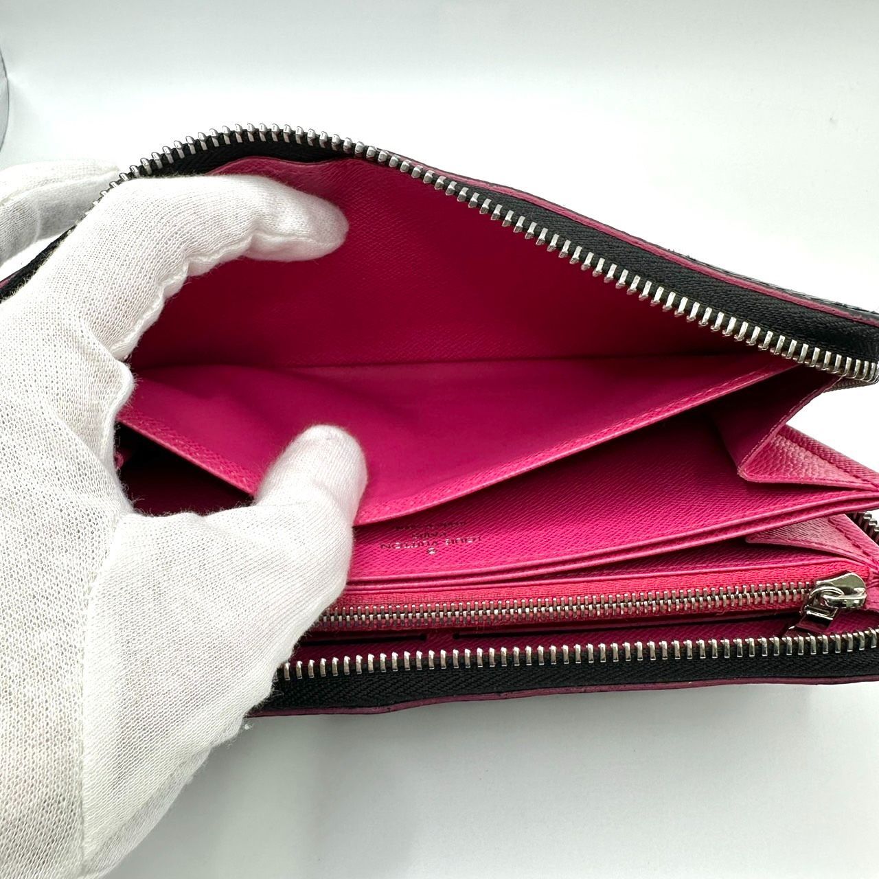 返品OK】LOUIS VUITTON ルイヴィトン エピ ジッピーウォレット M64838 