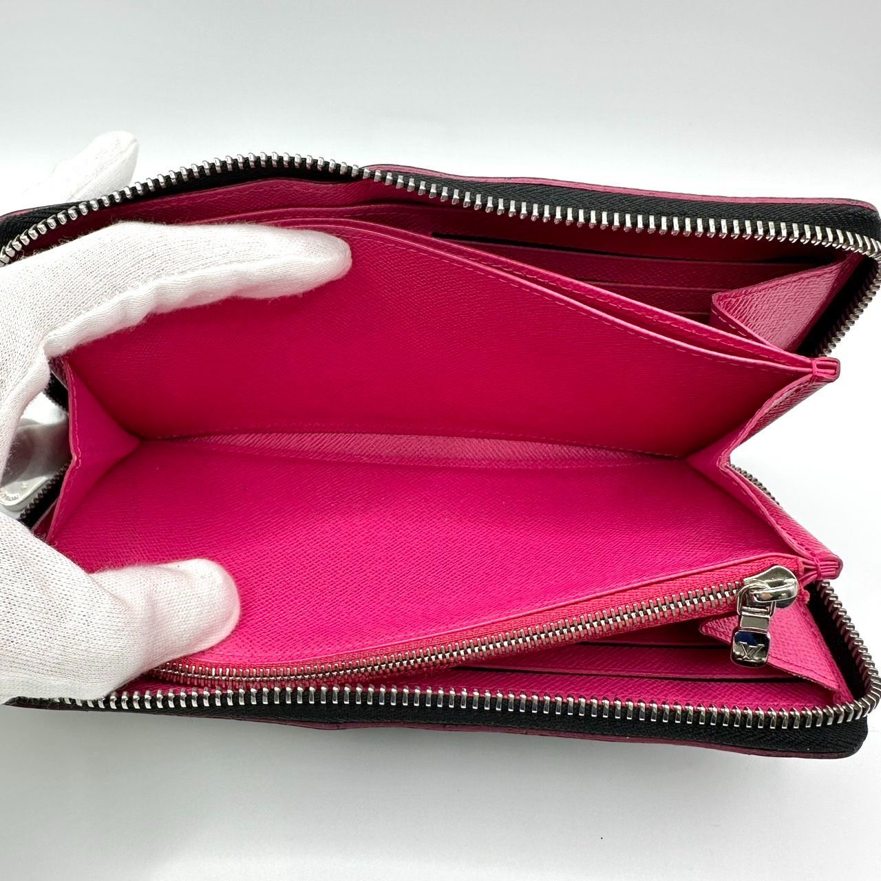 返品OK】LOUIS VUITTON ルイヴィトン エピ ジッピーウォレット M64838 