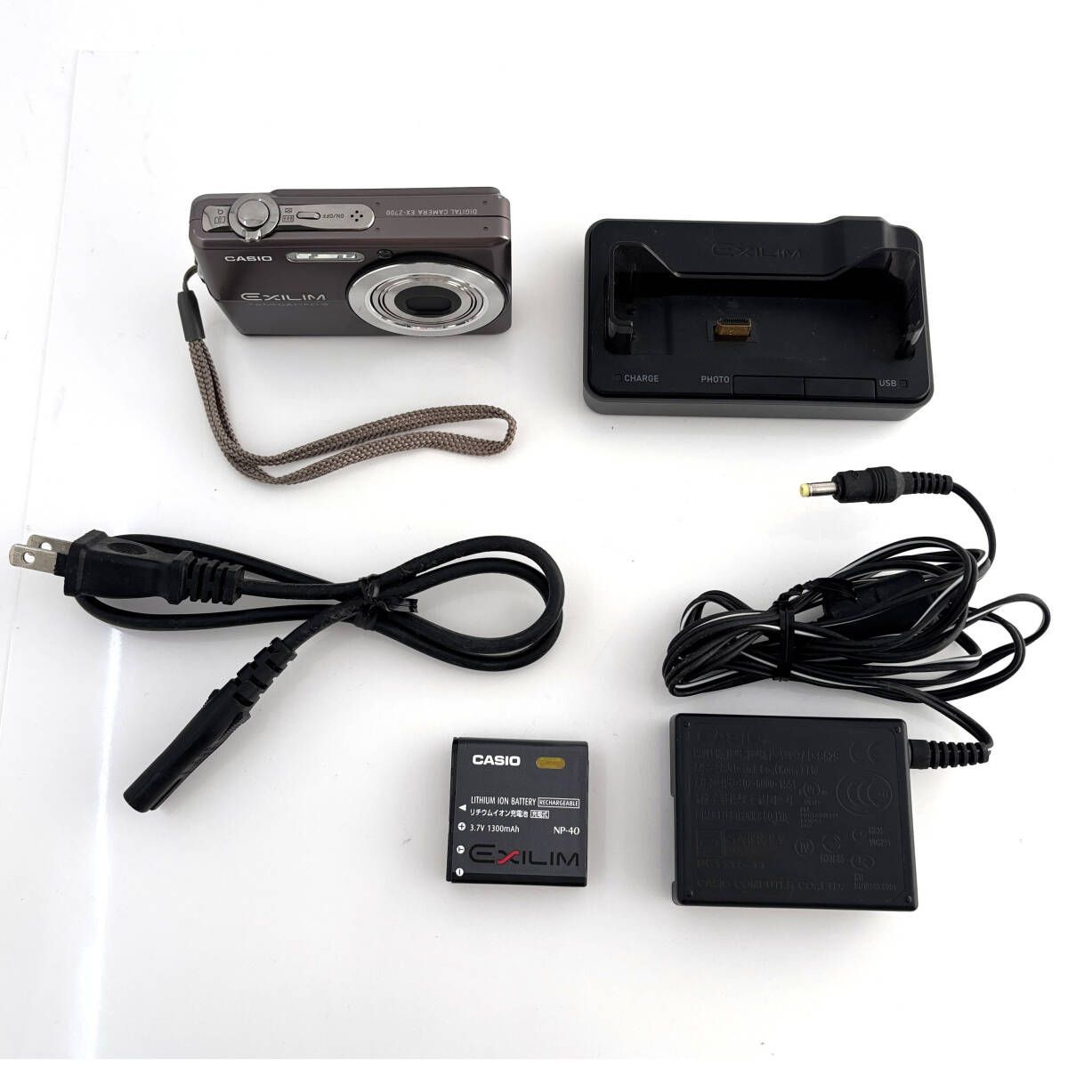 カシオ】CASIO EXILIM EX-Z700 コンパクトデジタルカメラ 動作良好